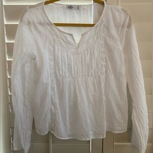 Hollister Women’s White Eyelet and Lace Long Sleeve Blouse Size Small